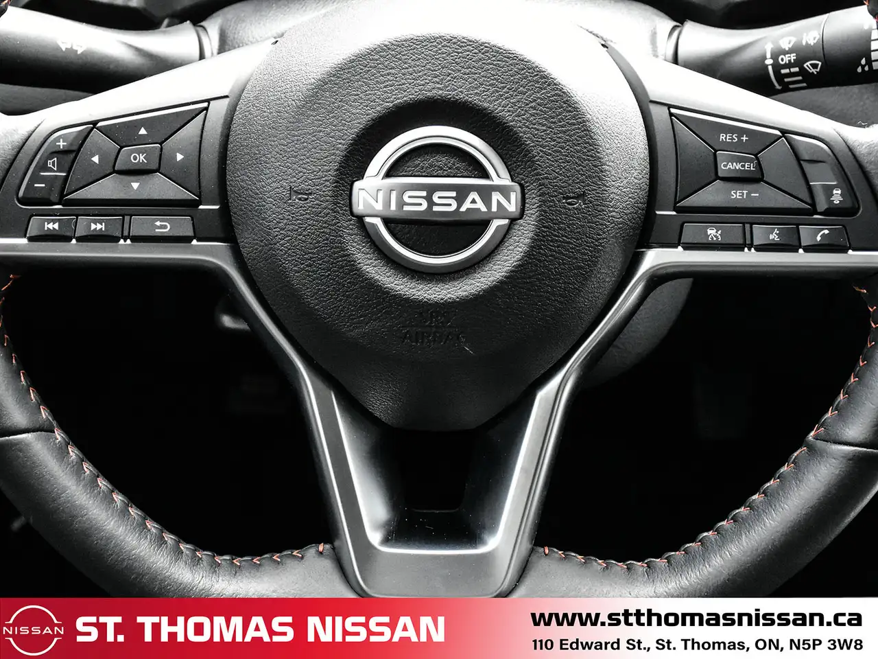 Nissan Sentra fotografie Nissan Sentra