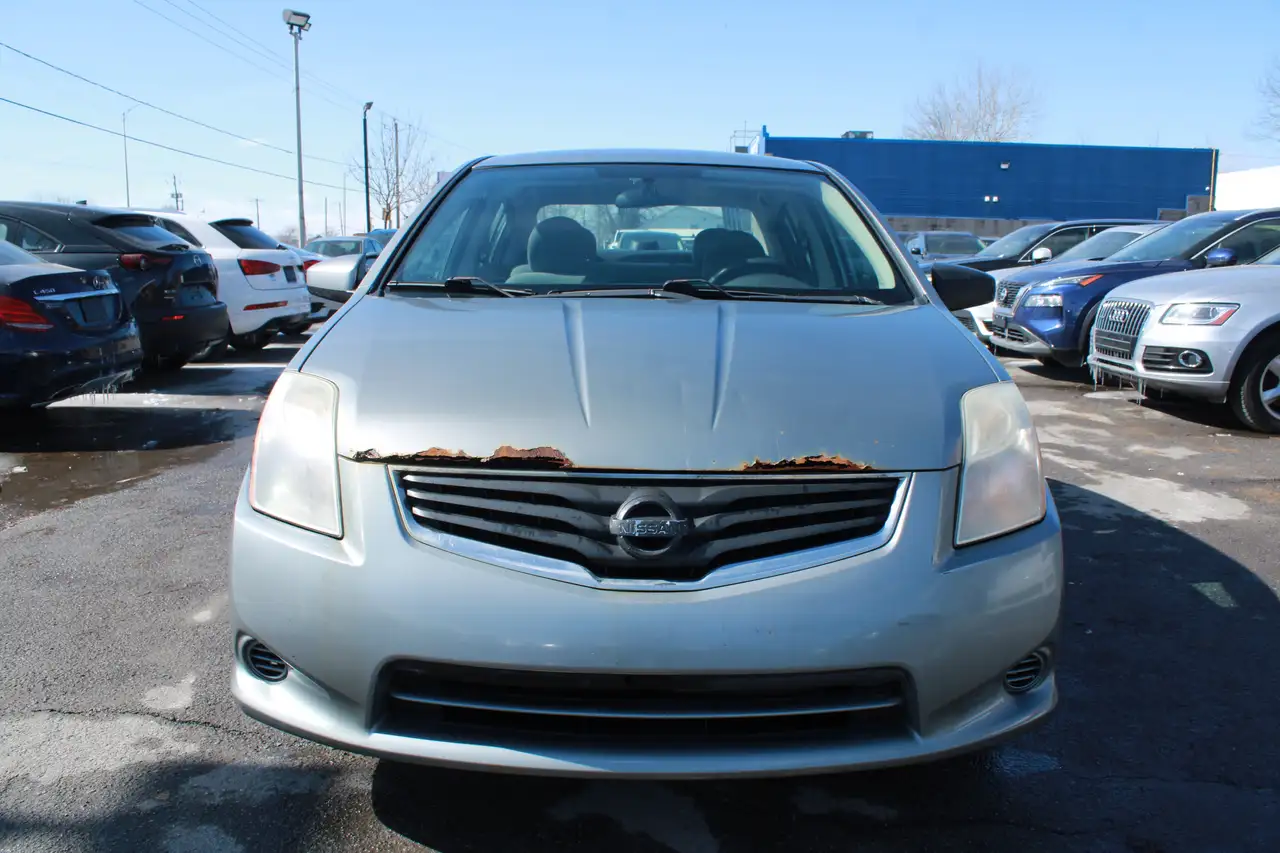 Nissan Sentra photo Nissan Sentra