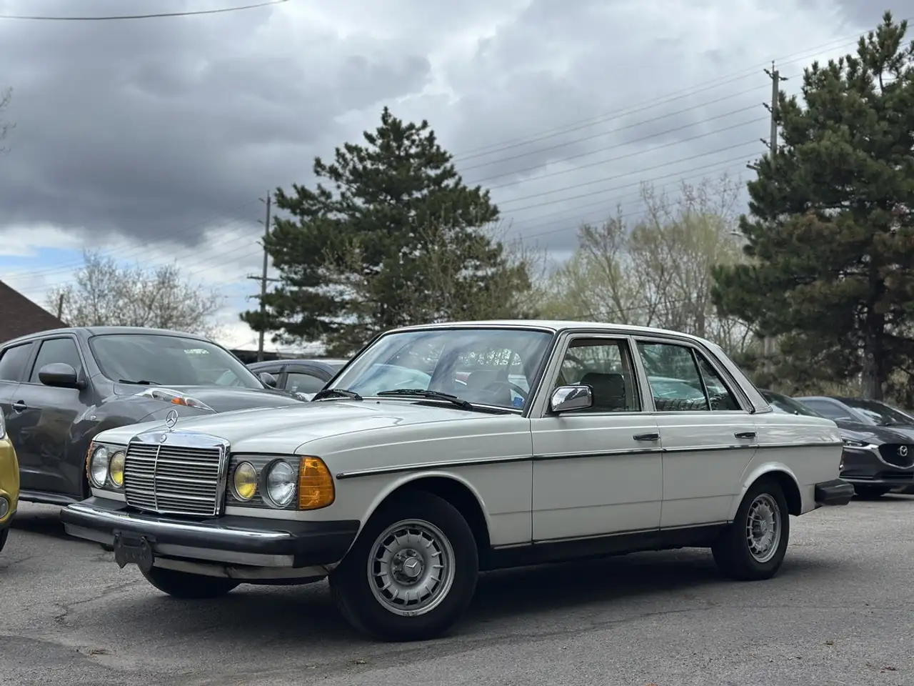 Mercedes-Benz 300 снимка Mercedes-Benz 300