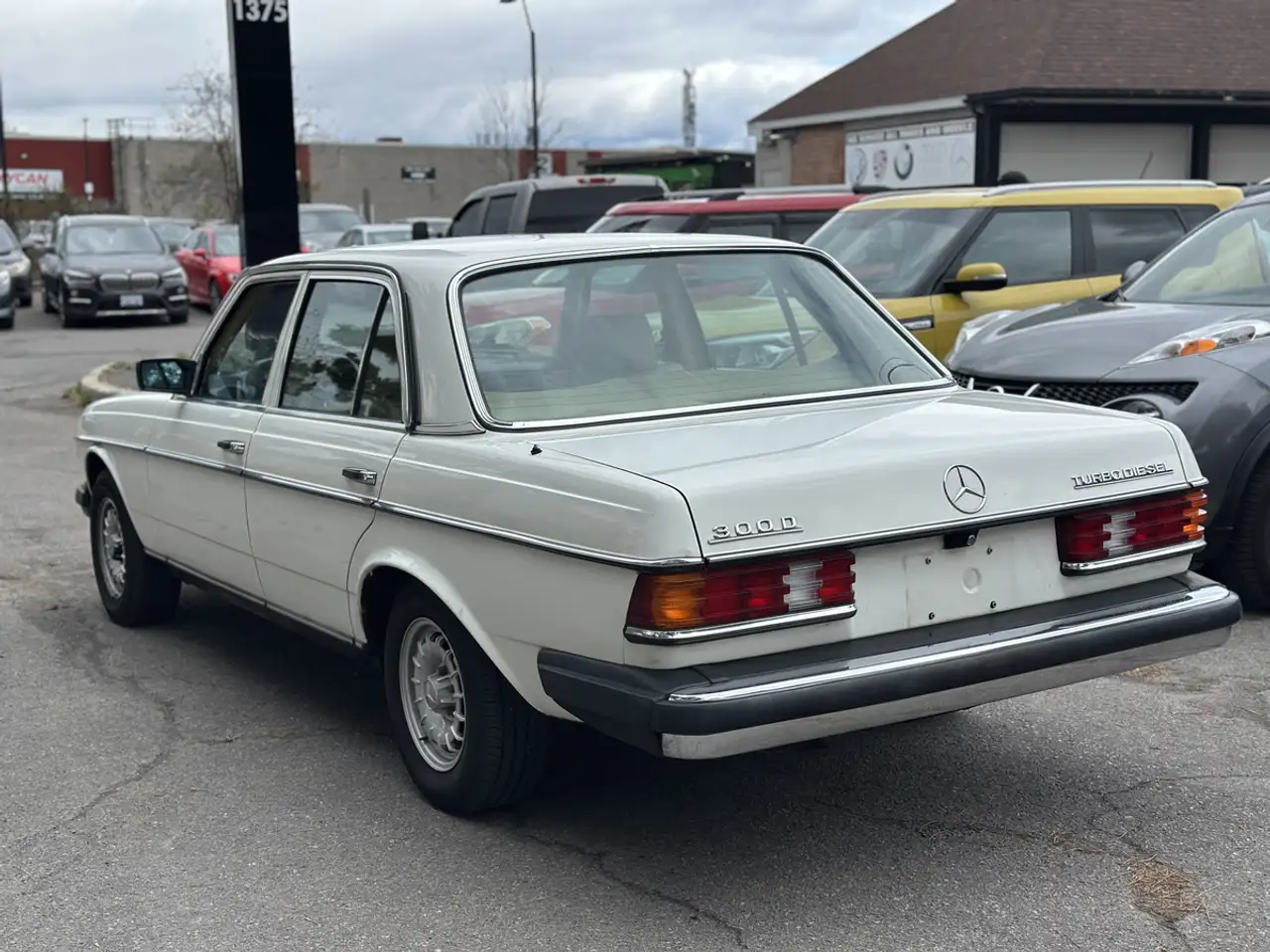 Mercedes-Benz 300 снимка Mercedes-Benz 300