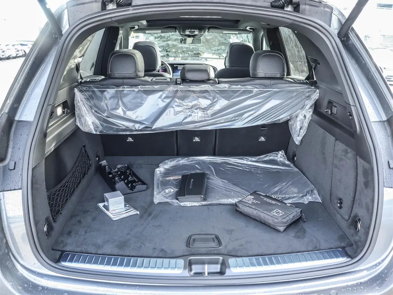 Mercedes-Benz GLE снимка Mercedes-Benz GLE