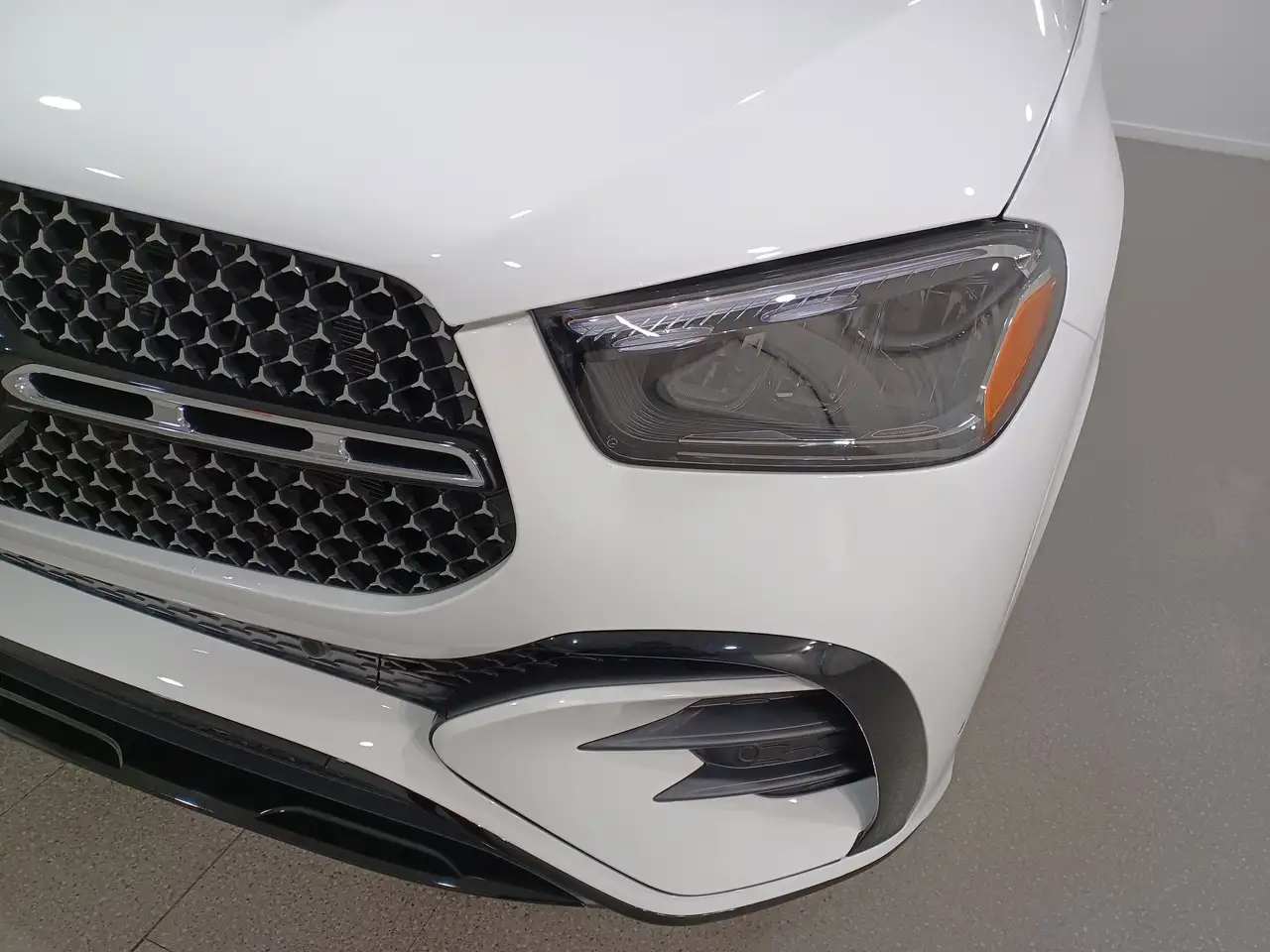 Mercedes-Benz GLE снимка Mercedes-Benz GLE