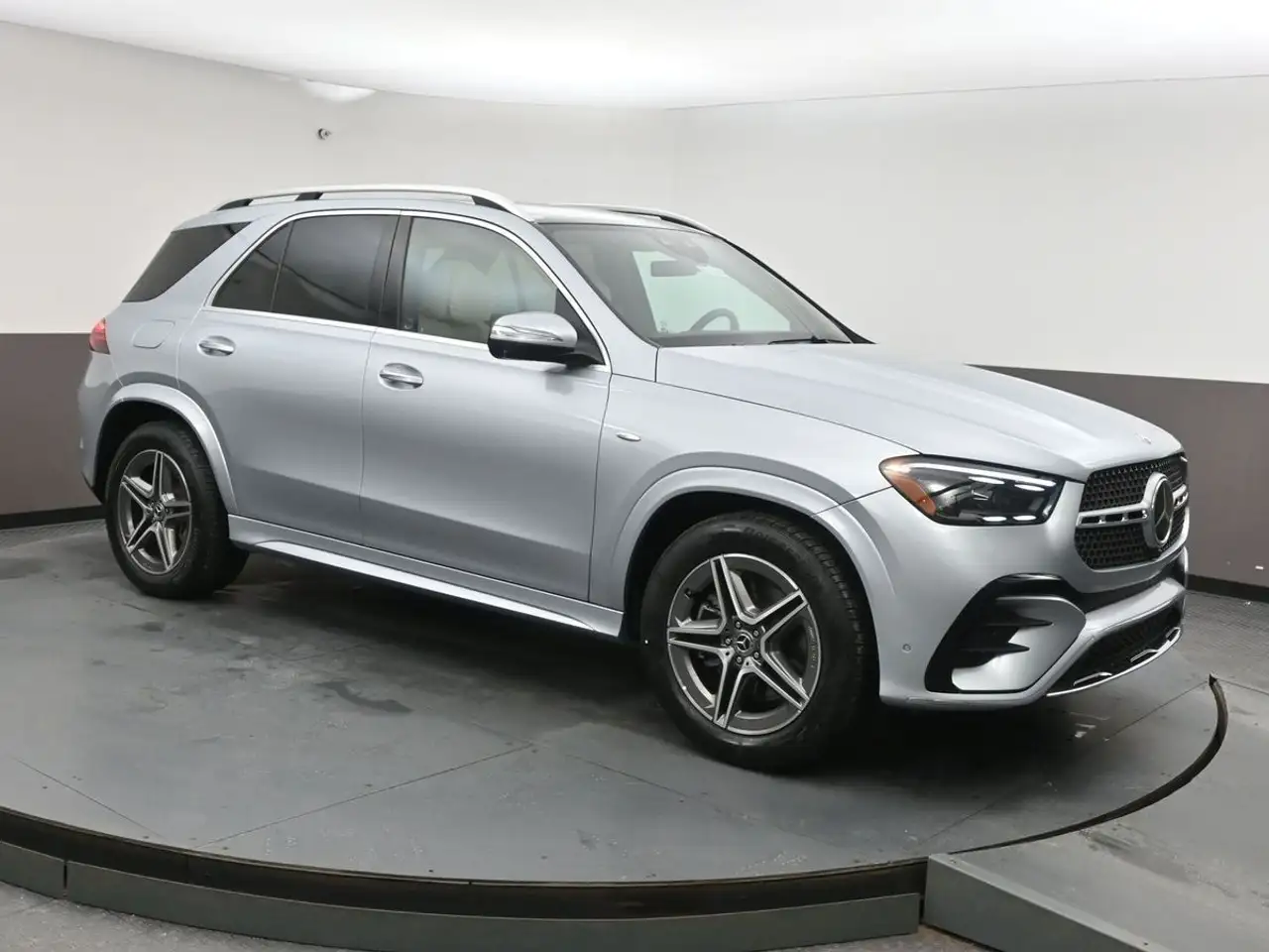 2025 Mercedes-Benz GLE
