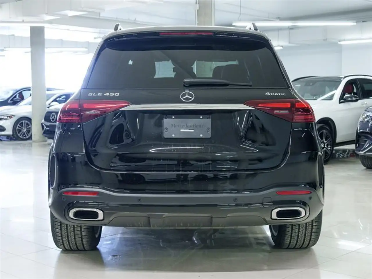 Mercedes-Benz GLE снимка Mercedes-Benz GLE