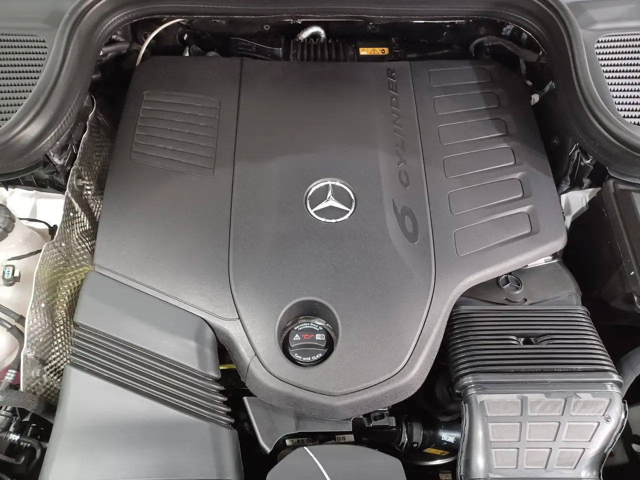 Mercedes-Benz GLE снимка Mercedes-Benz GLE