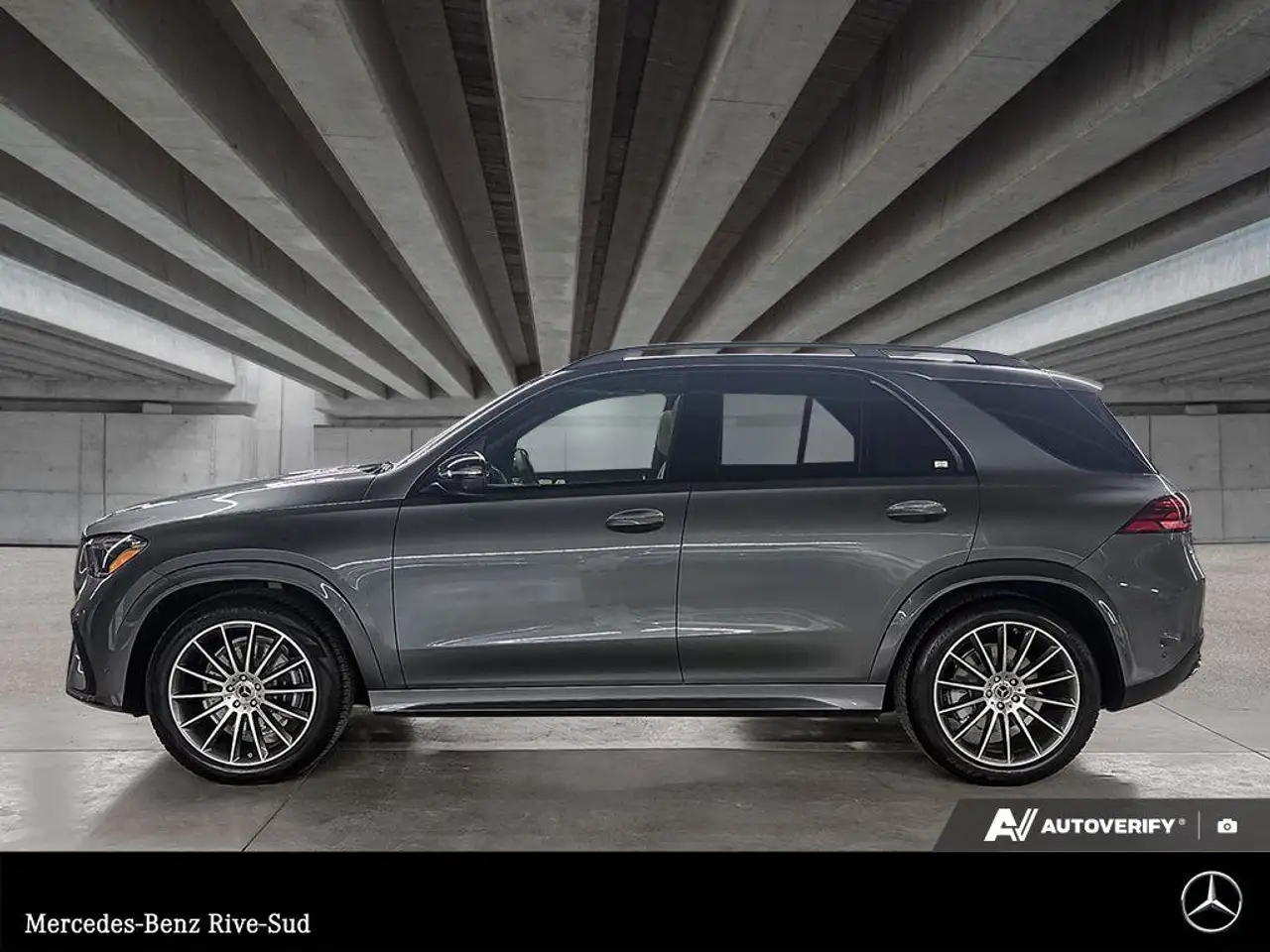 Mercedes-Benz GLE снимка Mercedes-Benz GLE