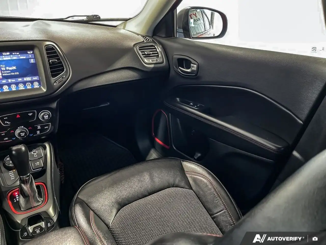 Jeep Compass photo Jeep Compass