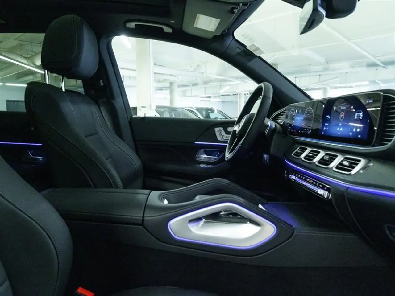 Mercedes-Benz GLE снимка Mercedes-Benz GLE