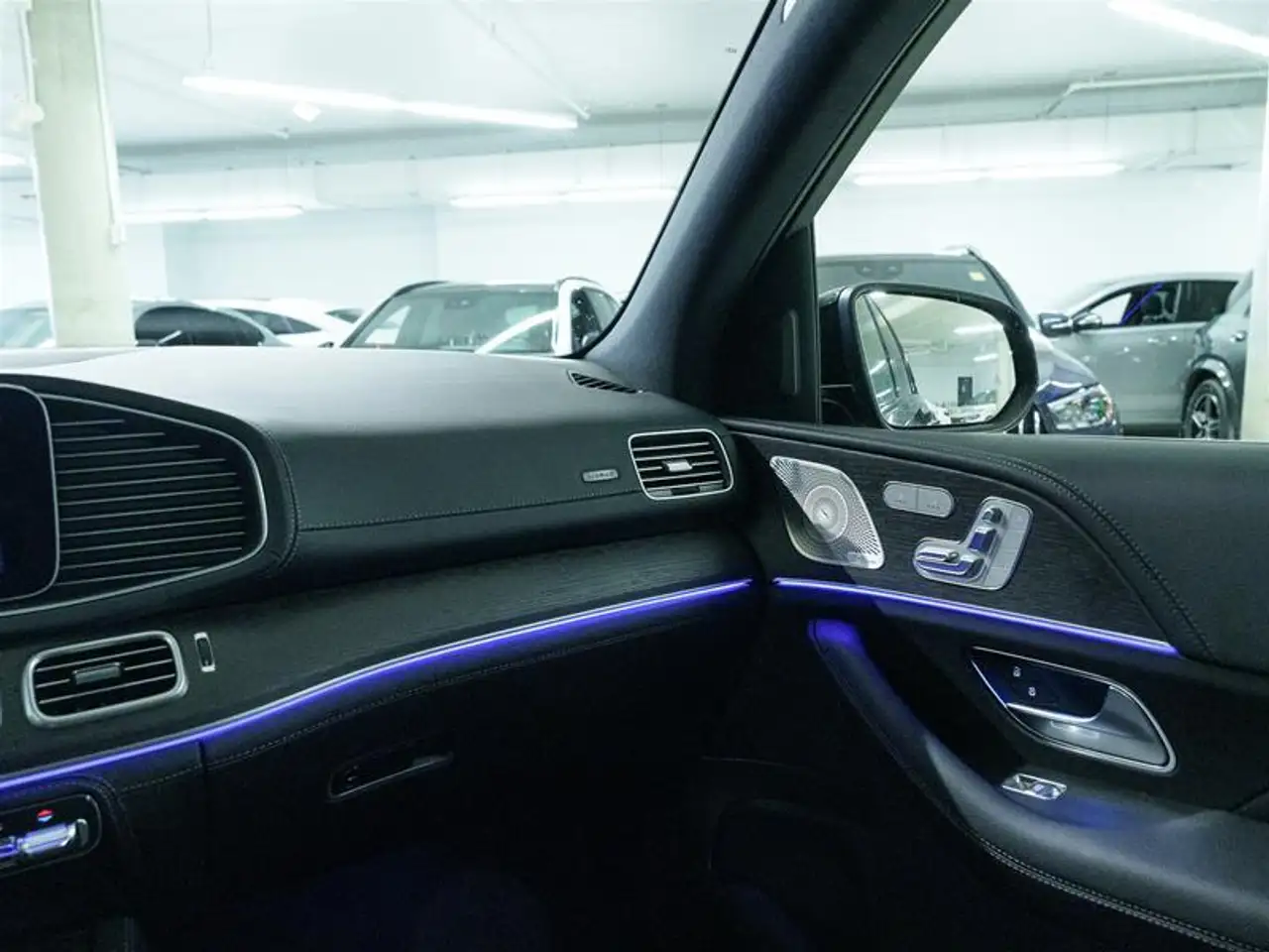 Mercedes-Benz GLE снимка Mercedes-Benz GLE