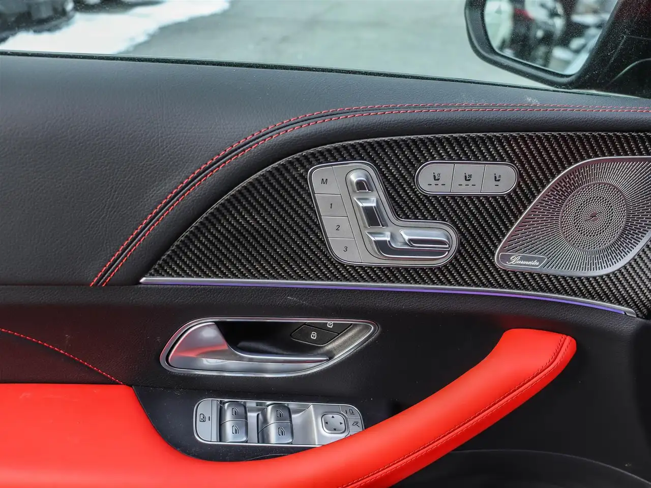 Mercedes-Benz GLE photo Mercedes-Benz GLE