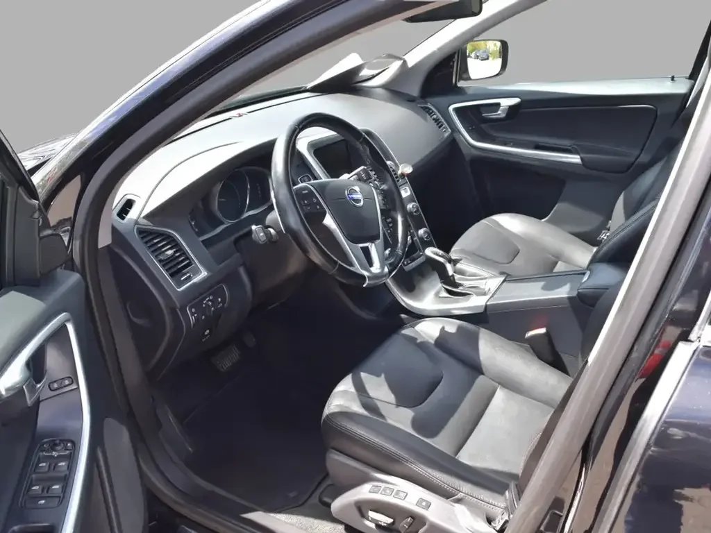 Volvo XC60 photo Volvo XC60