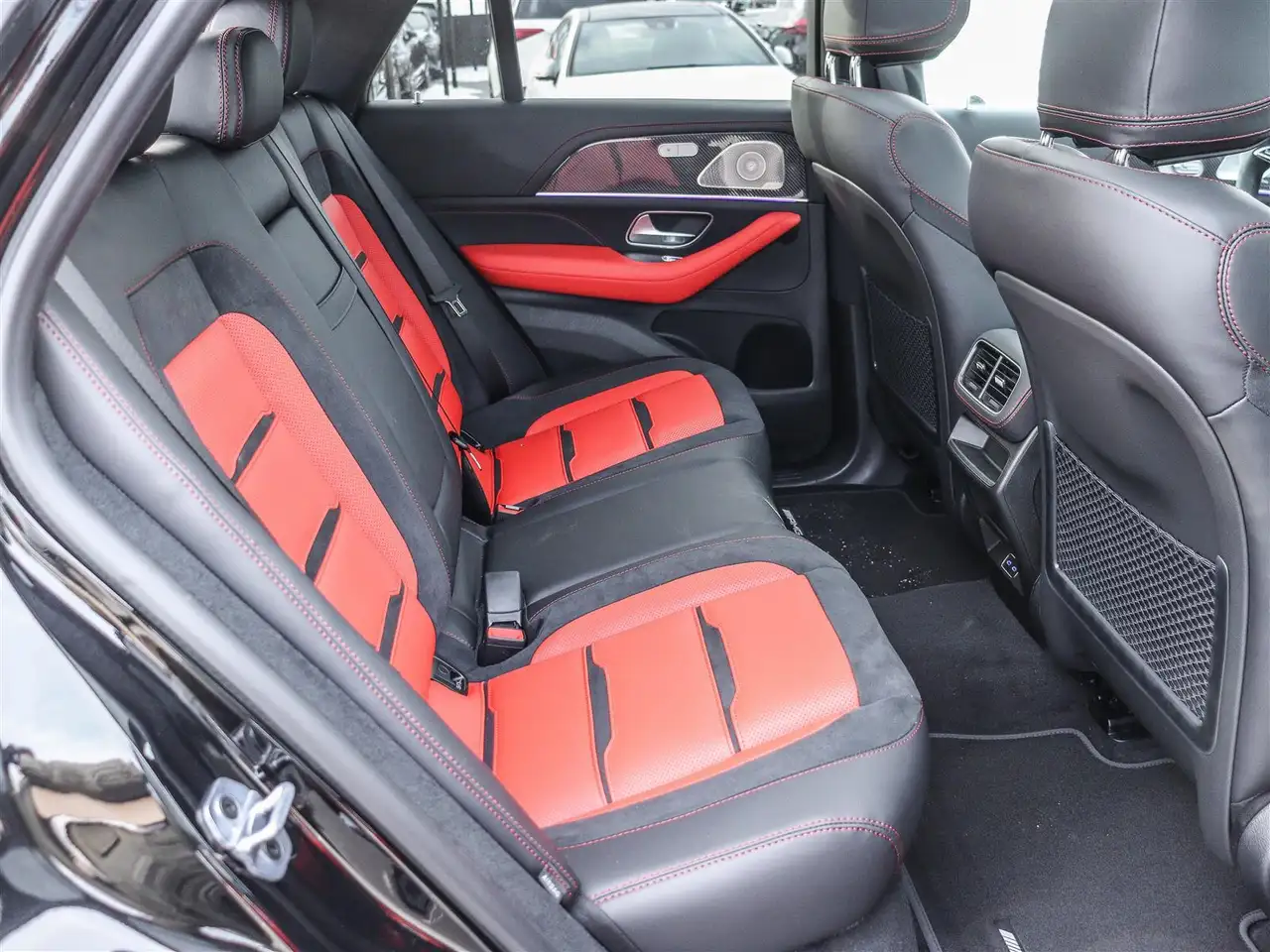 Mercedes-Benz GLE photo Mercedes-Benz GLE