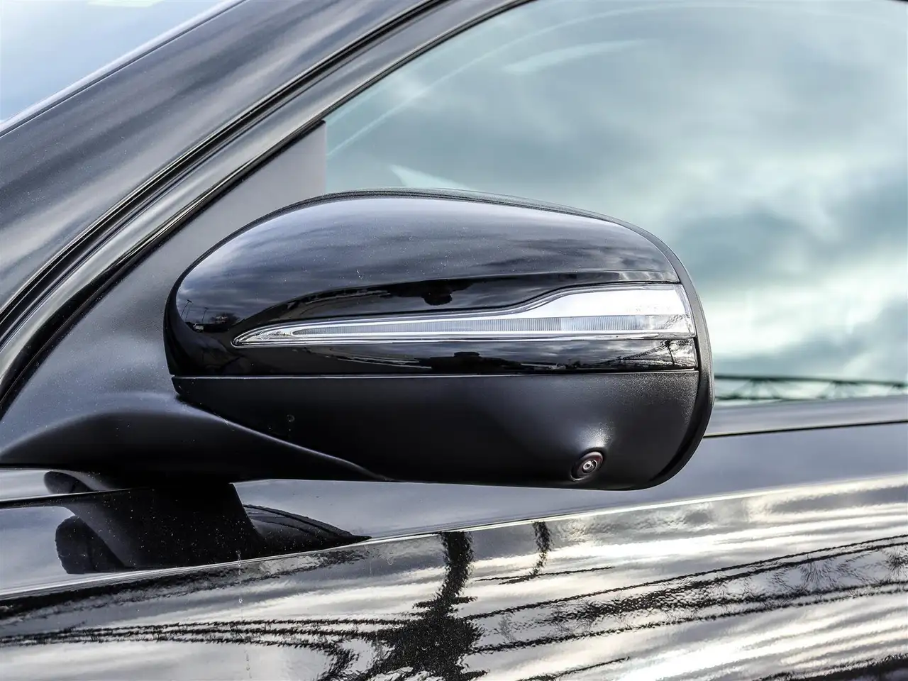 Mercedes-Benz GLE photo Mercedes-Benz GLE