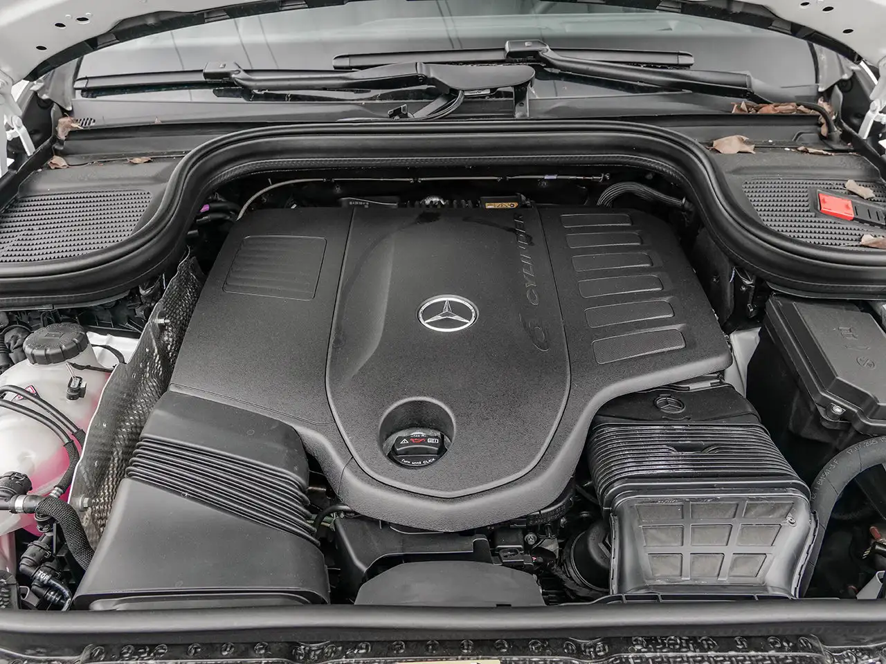 Mercedes-Benz GLE снимка Mercedes-Benz GLE