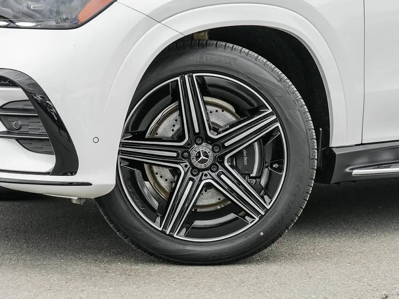 Mercedes-Benz GLE снимка Mercedes-Benz GLE