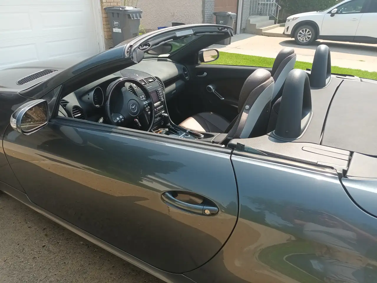 Mercedes-Benz SLK снимка Mercedes-Benz SLK