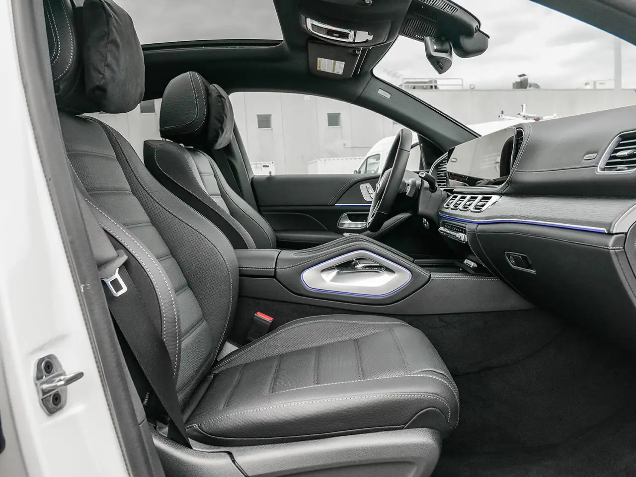 Mercedes-Benz GLE снимка Mercedes-Benz GLE