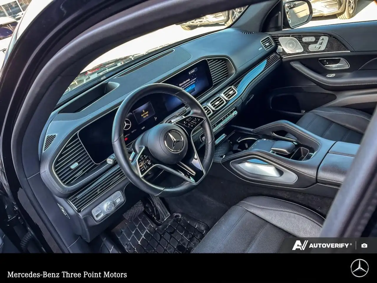 Mercedes-Benz GLE снимка Mercedes-Benz GLE