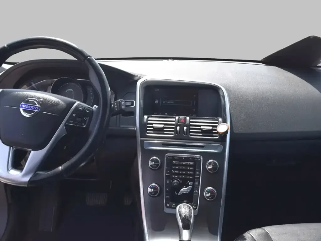 Volvo XC60 photo Volvo XC60