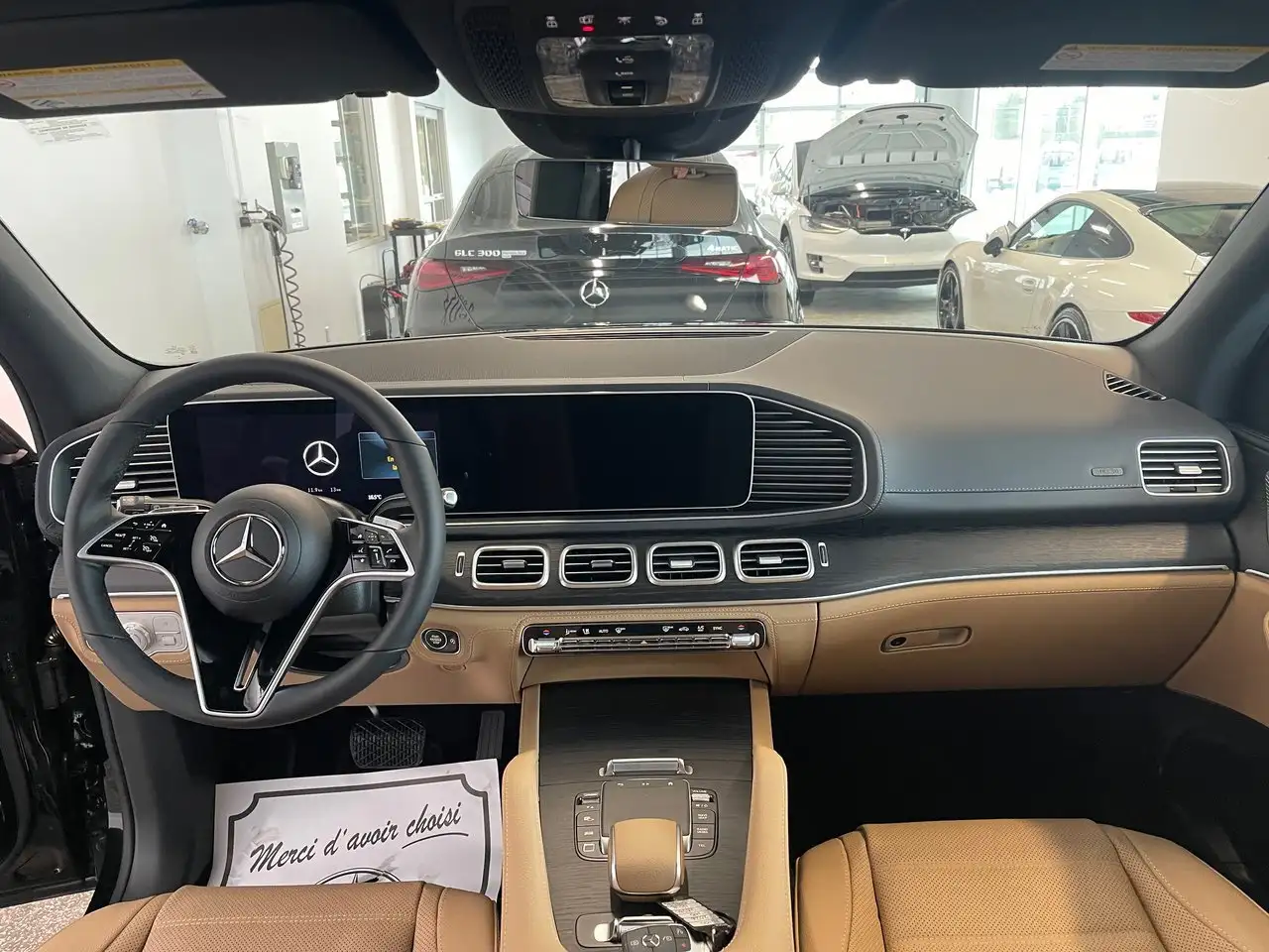 Mercedes-Benz GLE снимка Mercedes-Benz GLE