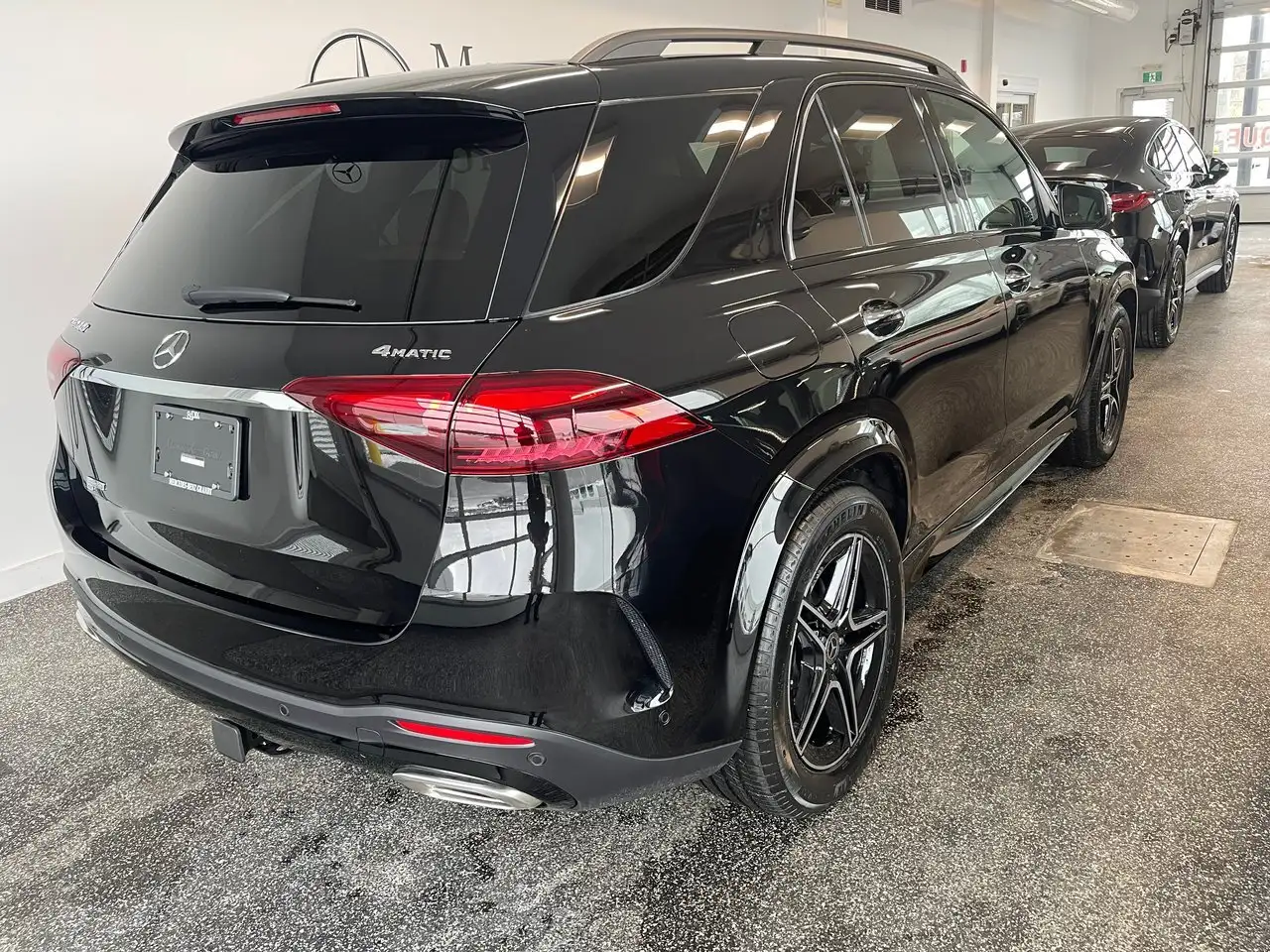 Mercedes-Benz GLE снимка Mercedes-Benz GLE