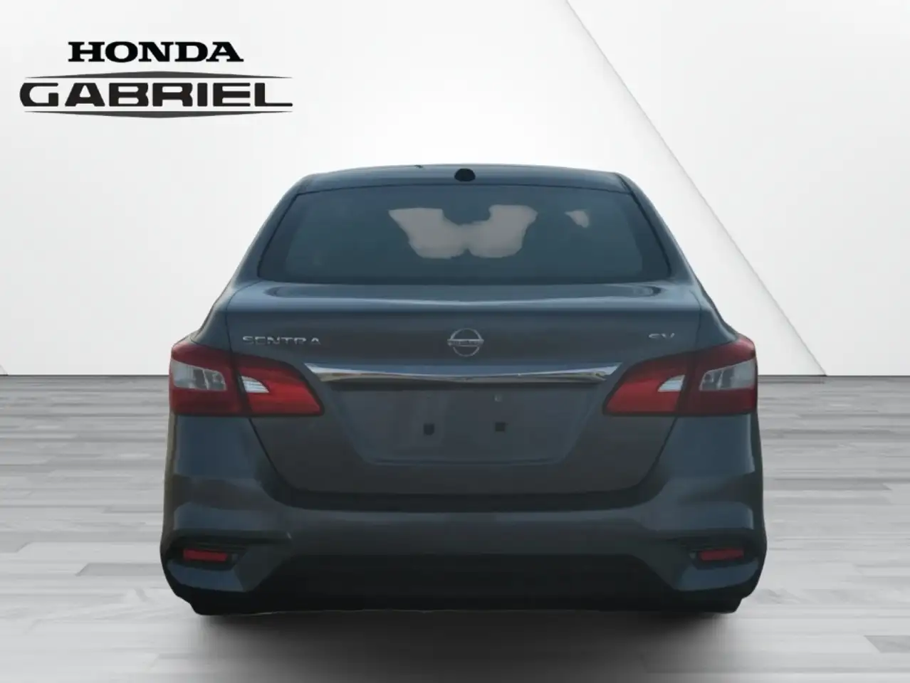 Nissan Sentra снимка Nissan Sentra