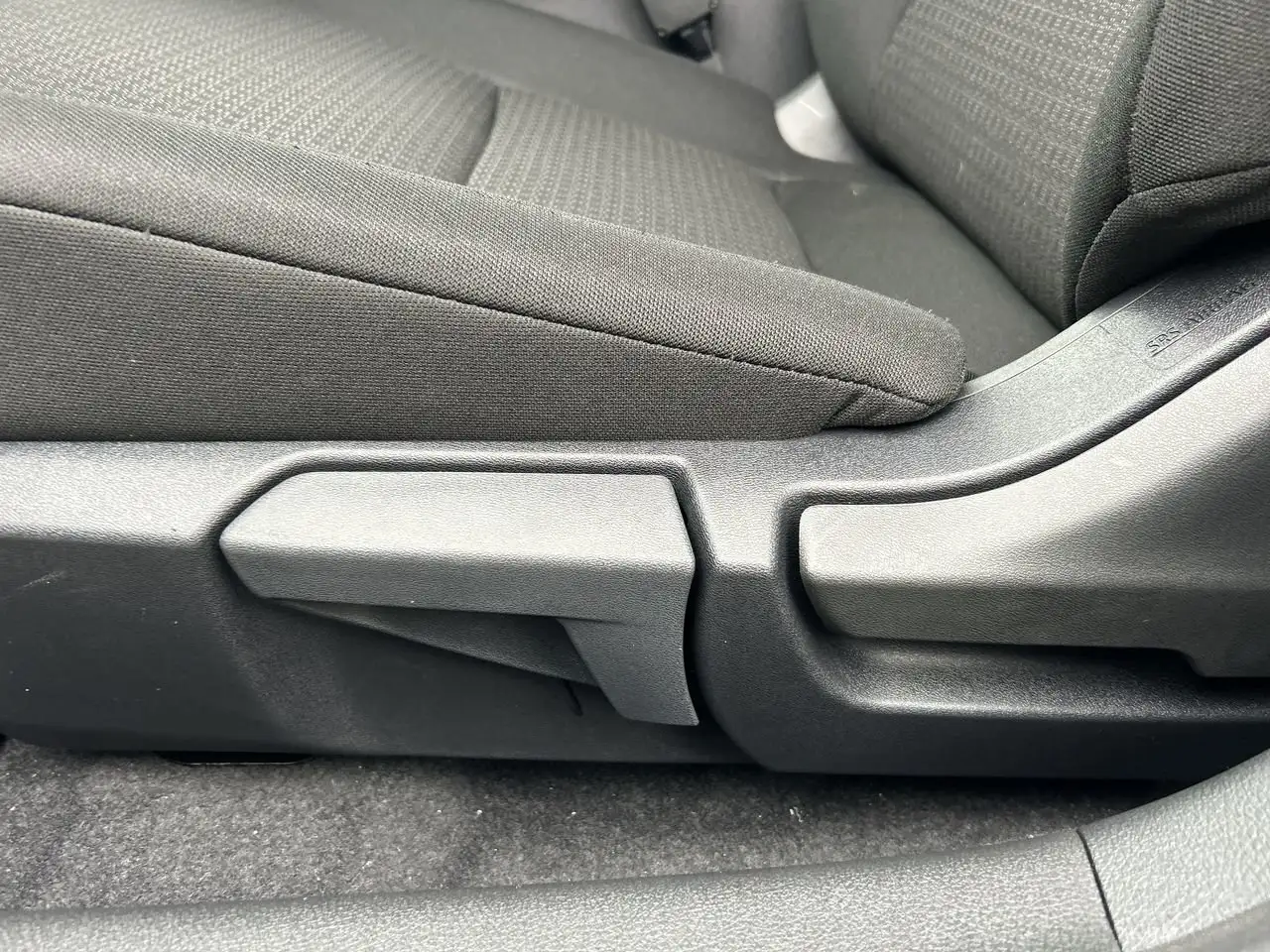 Nissan Sentra снимка Nissan Sentra