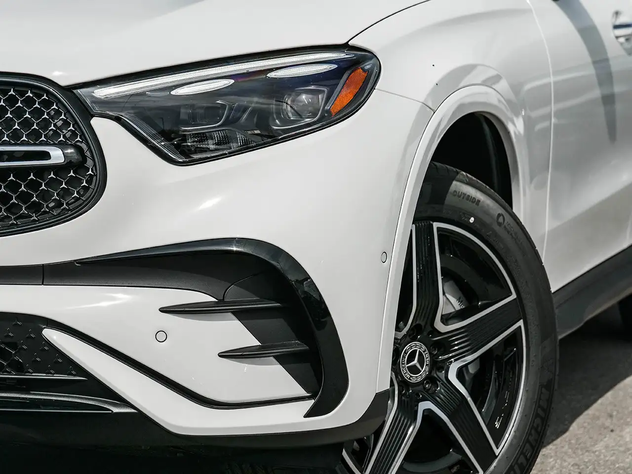 Mercedes-Benz GLC снимка Mercedes-Benz GLC