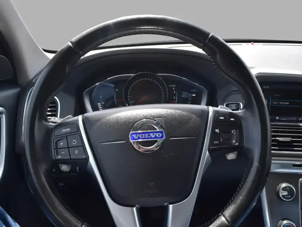Volvo XC60 photo Volvo XC60