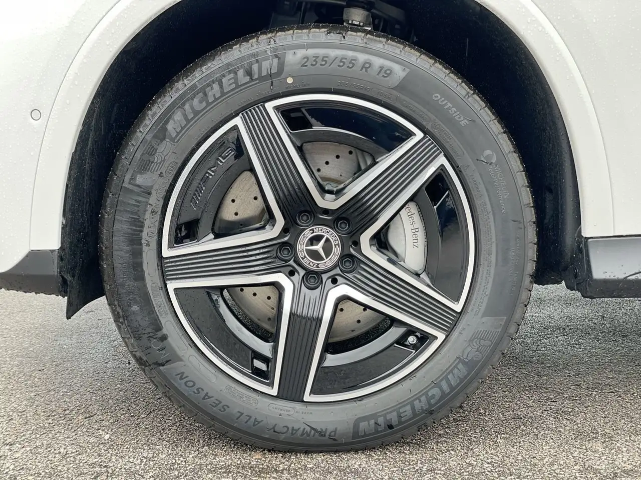 Mercedes-Benz GLC снимка Mercedes-Benz GLC