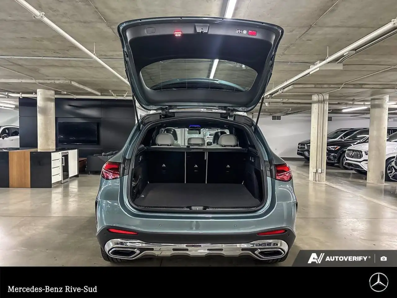 Mercedes-Benz GLC снимка Mercedes-Benz GLC