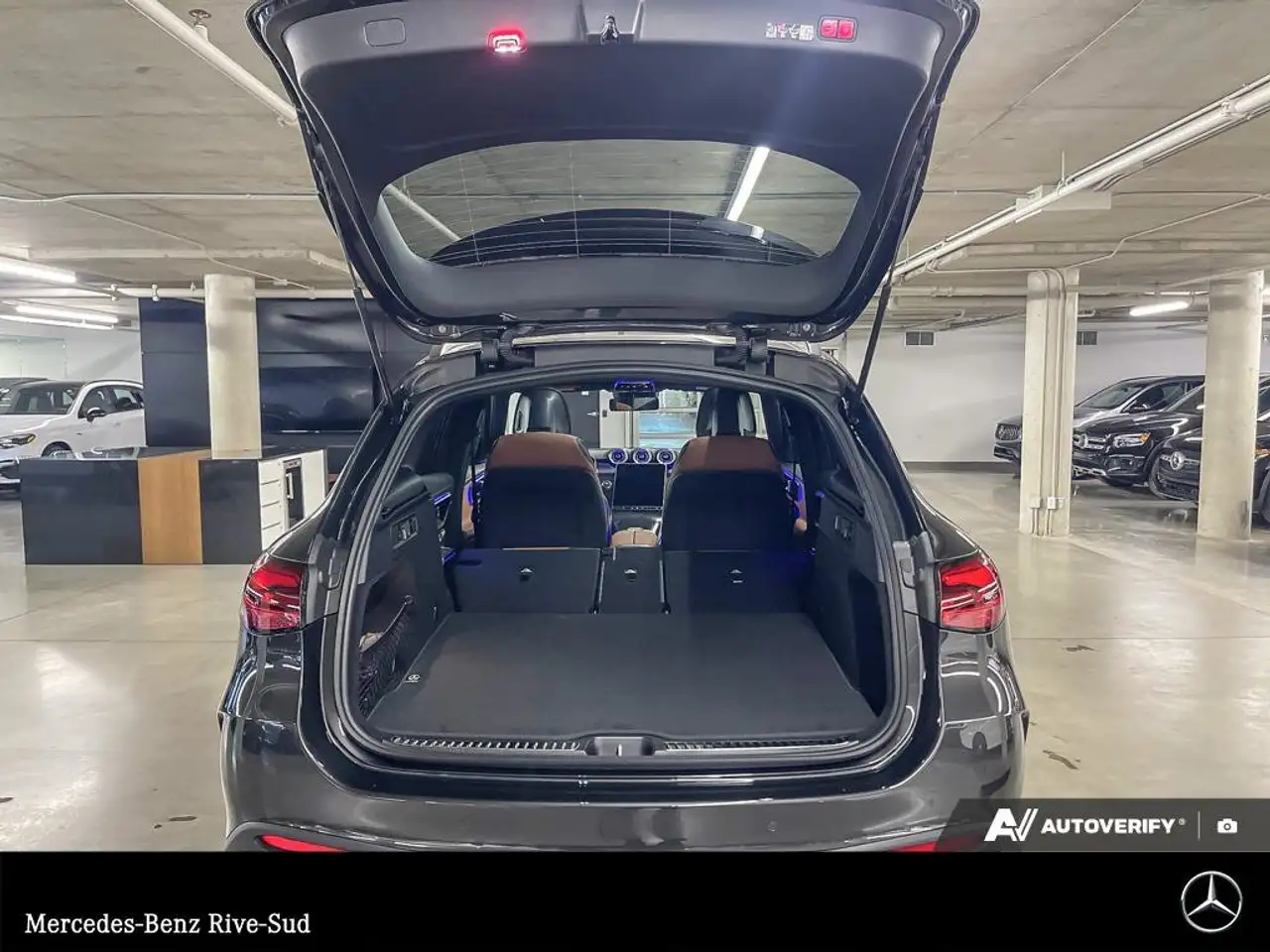 Mercedes-Benz GLC снимка Mercedes-Benz GLC