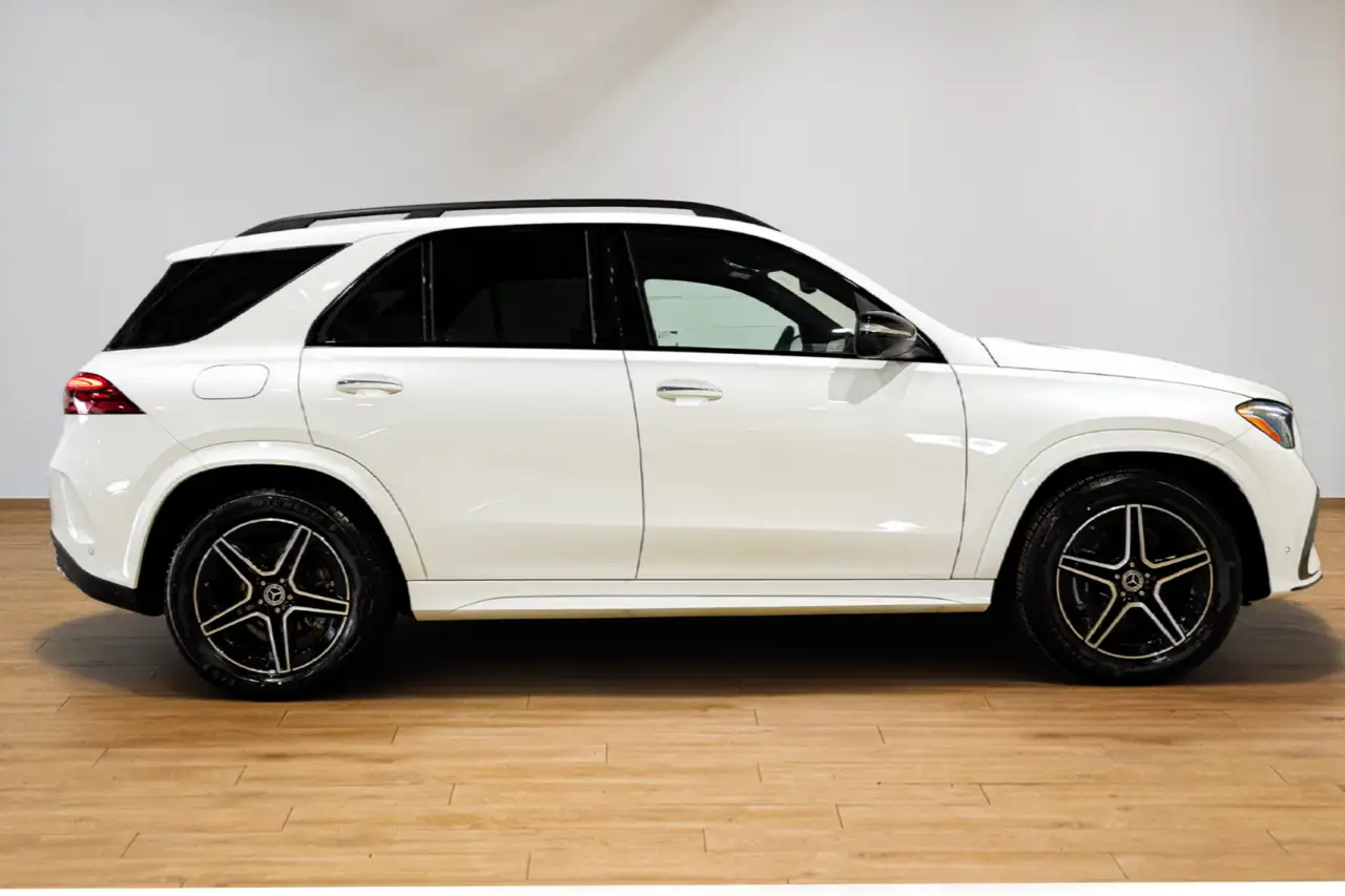 Mercedes-Benz GLE снимка Mercedes-Benz GLE