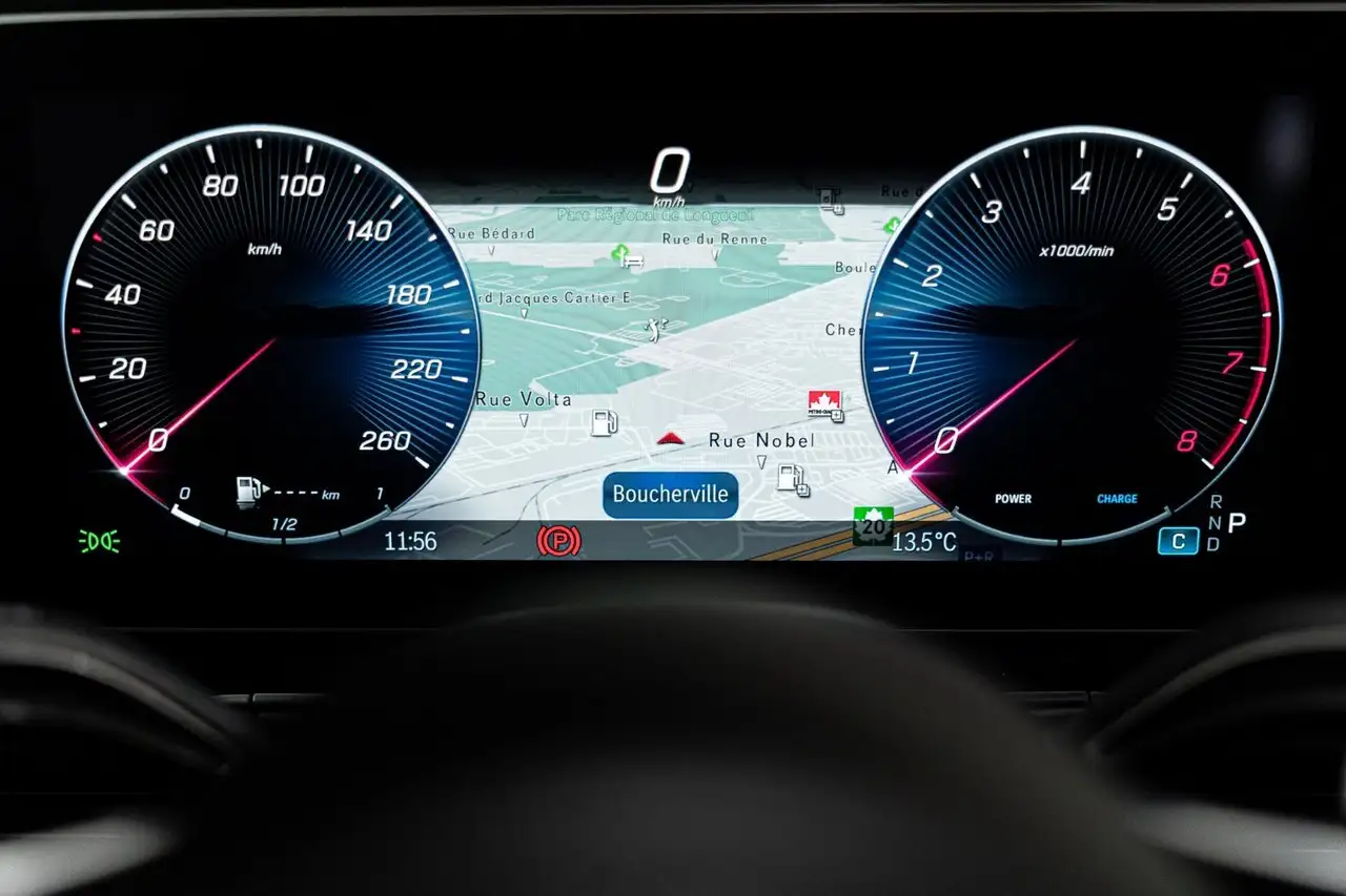 Mercedes-Benz GLE снимка Mercedes-Benz GLE