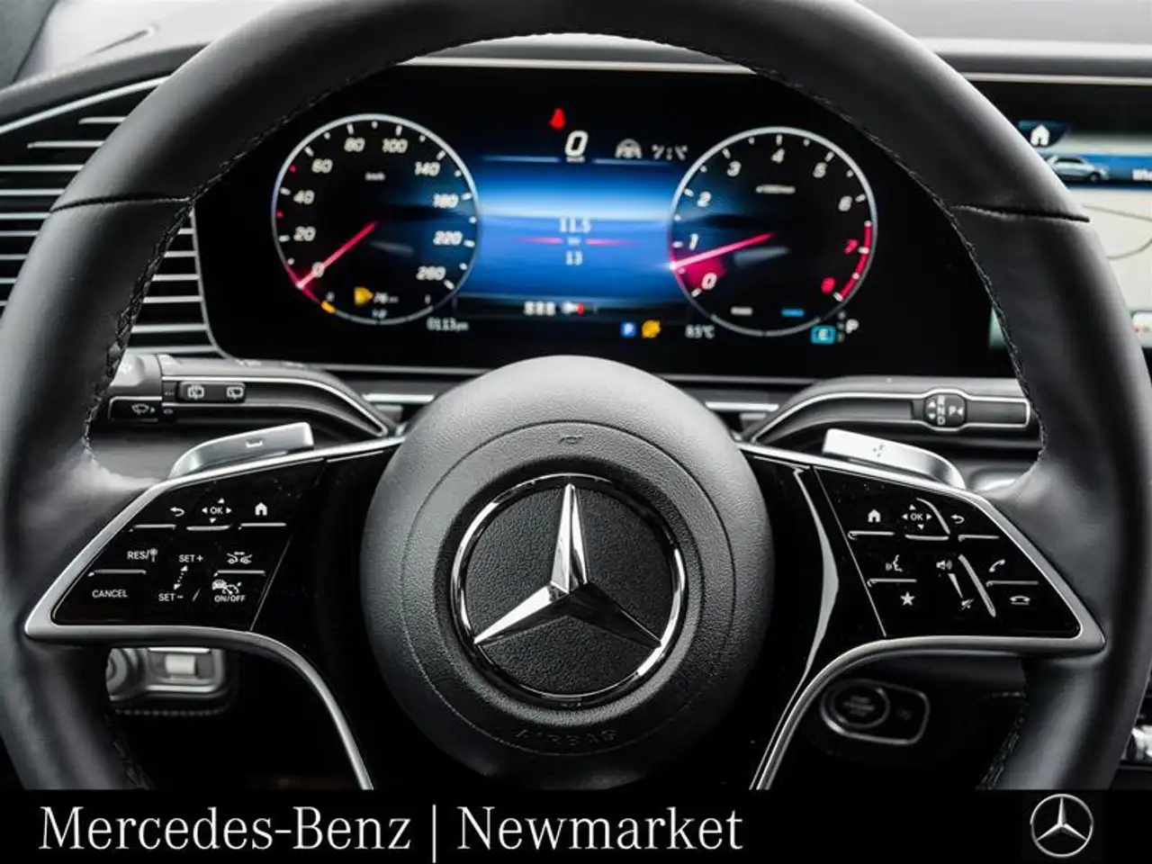Mercedes-Benz GLE снимка Mercedes-Benz GLE