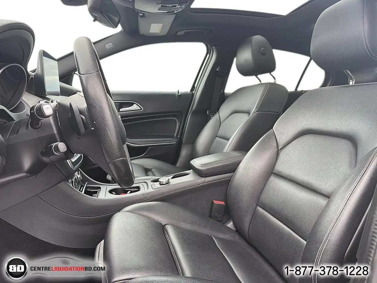Mercedes-Benz GLA fotografie Mercedes-Benz GLA