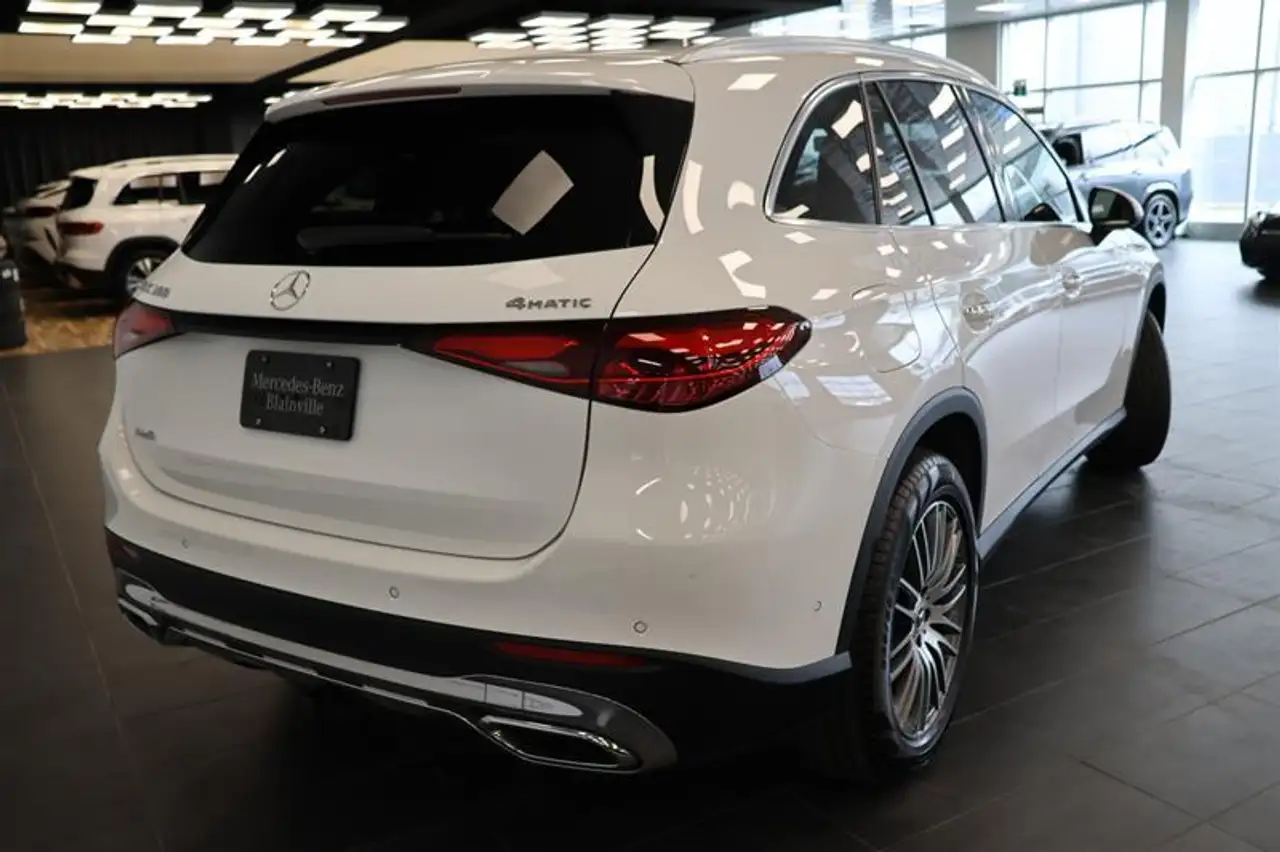 Mercedes-Benz GLC снимка Mercedes-Benz GLC