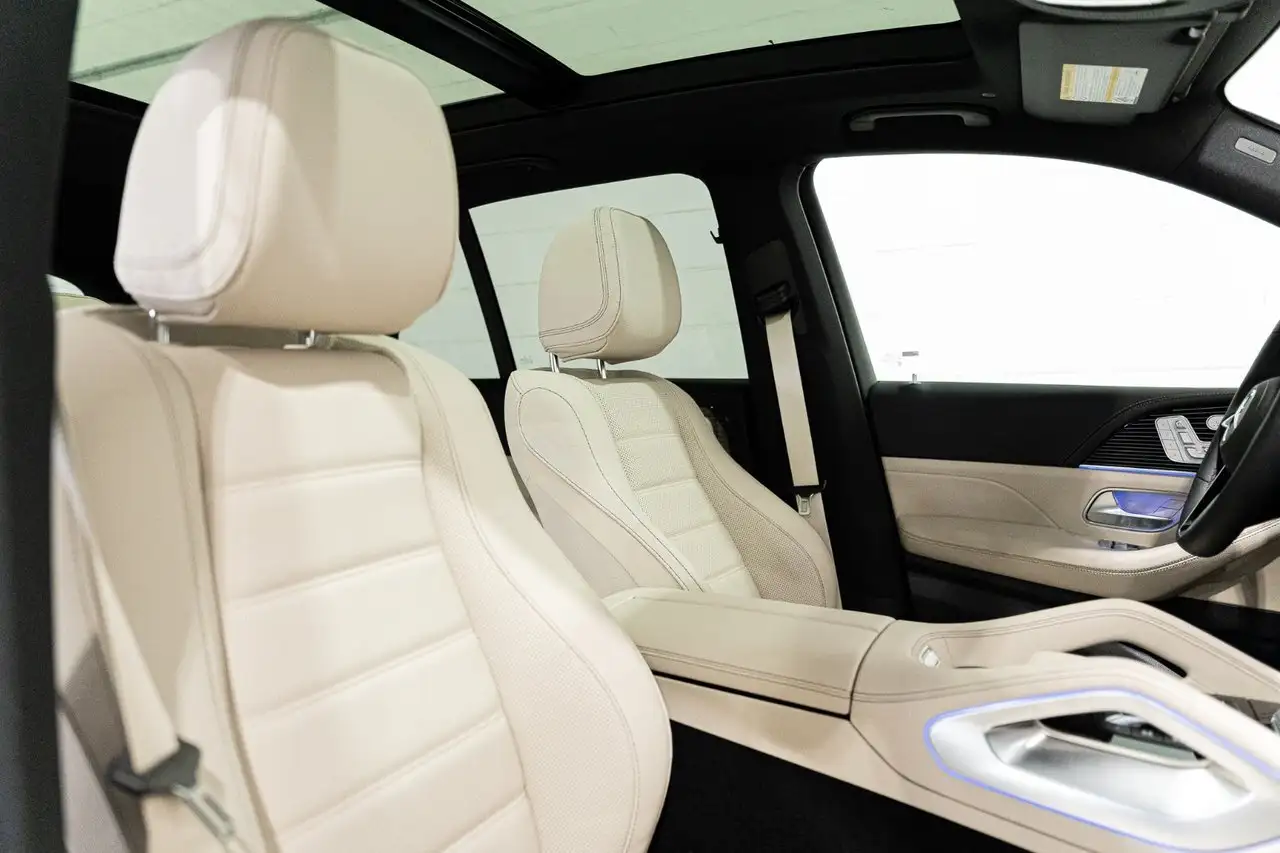 Mercedes-Benz GLE снимка Mercedes-Benz GLE