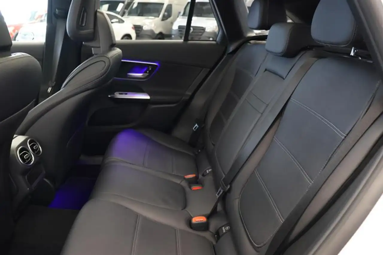 Mercedes-Benz GLC снимка Mercedes-Benz GLC