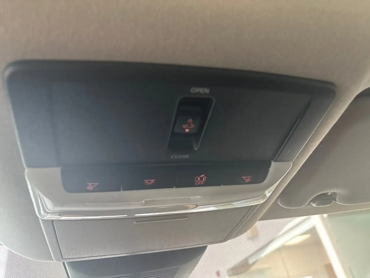 Nissan Sentra снимка Nissan Sentra