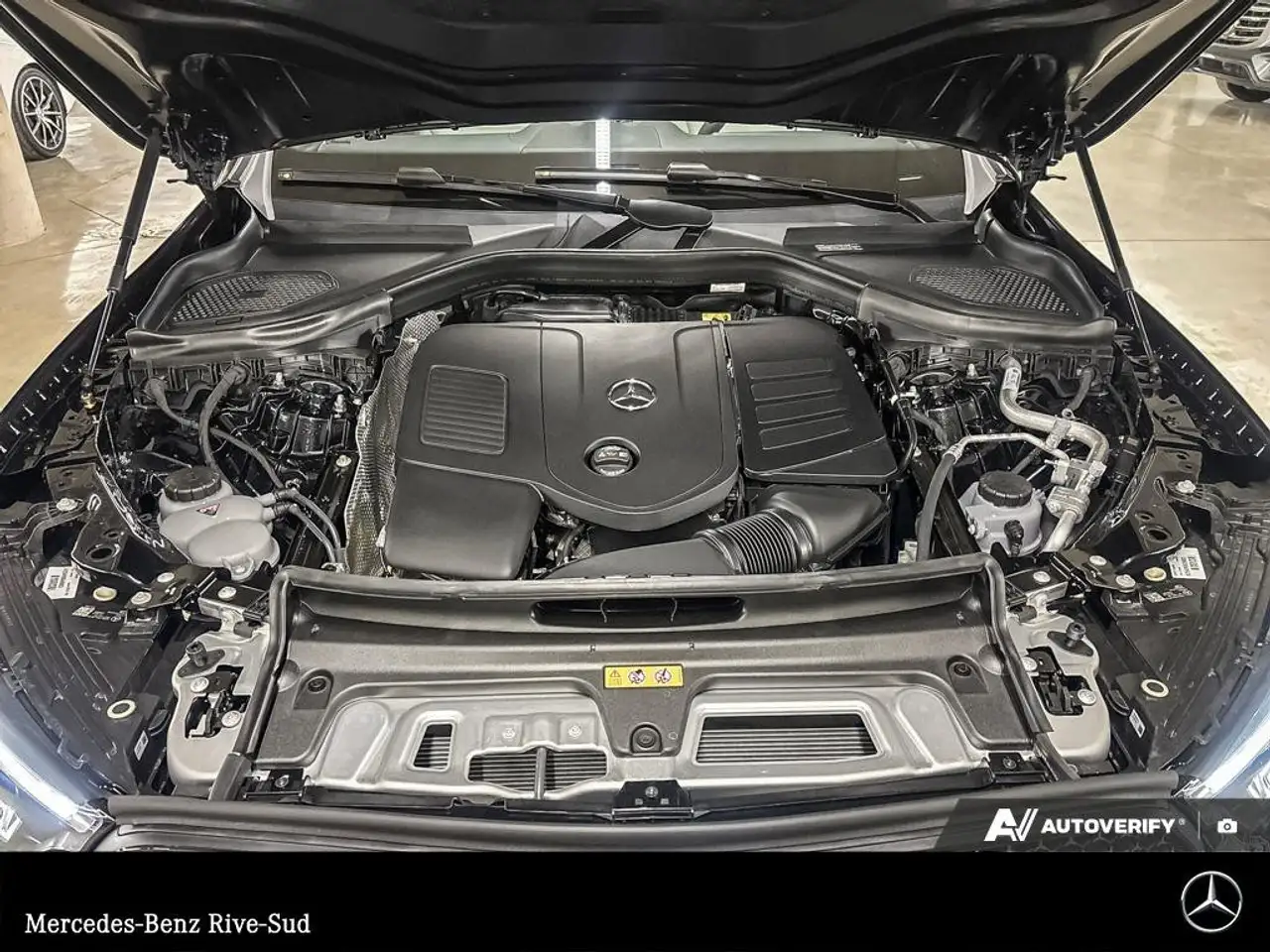 Mercedes-Benz GLC fotografie Mercedes-Benz GLC