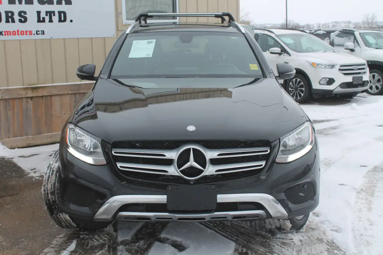 Mercedes-Benz GLC снимка Mercedes-Benz GLC