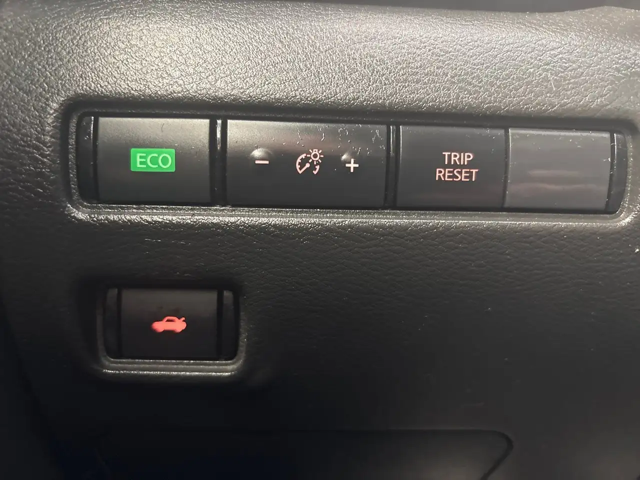 Nissan Sentra снимка Nissan Sentra