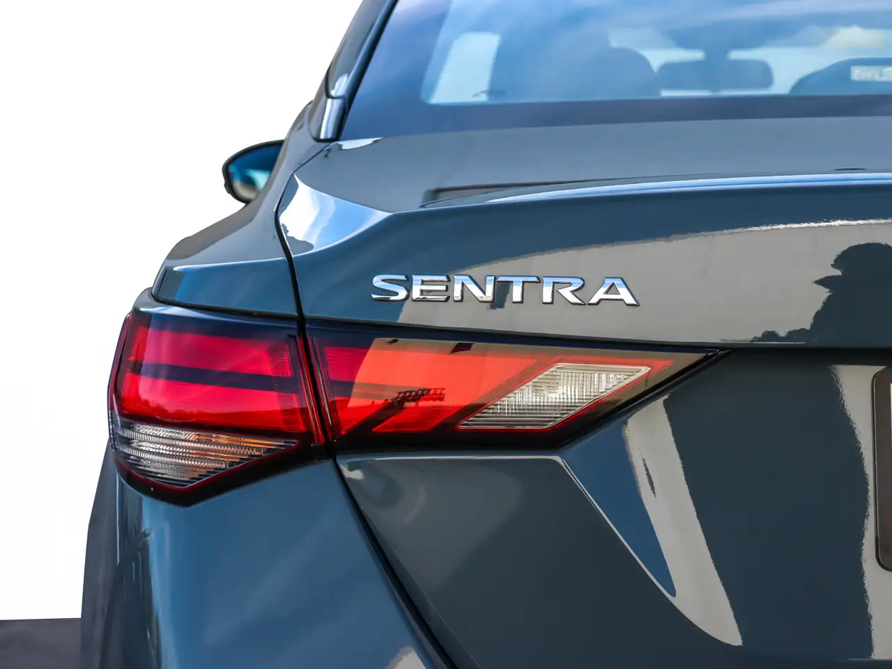 Nissan Sentra fotografie Nissan Sentra