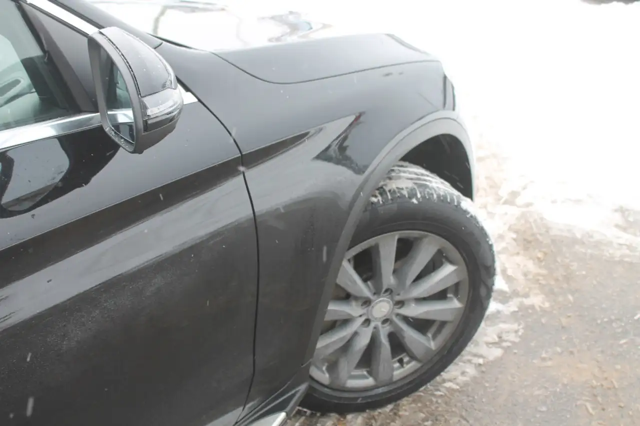 Mercedes-Benz GLC снимка Mercedes-Benz GLC