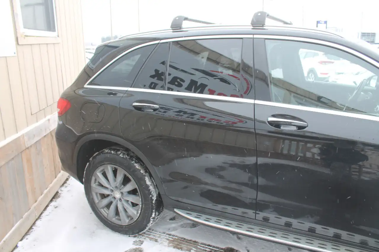 Mercedes-Benz GLC снимка Mercedes-Benz GLC