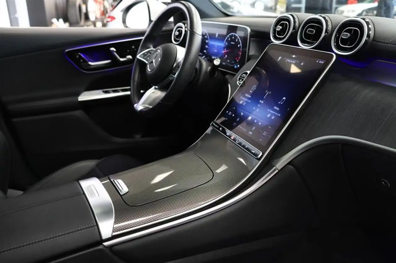 Mercedes-Benz GLC снимка Mercedes-Benz GLC