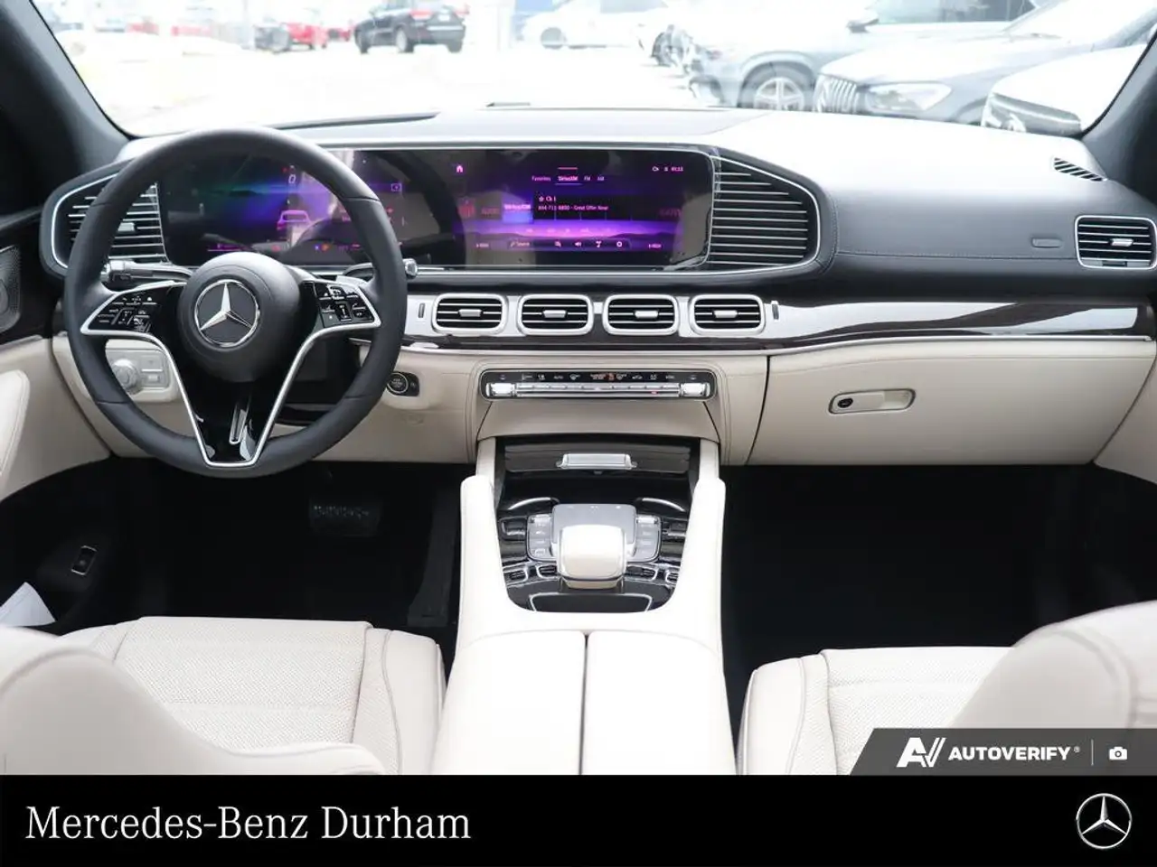 Mercedes-Benz GLE снимка Mercedes-Benz GLE