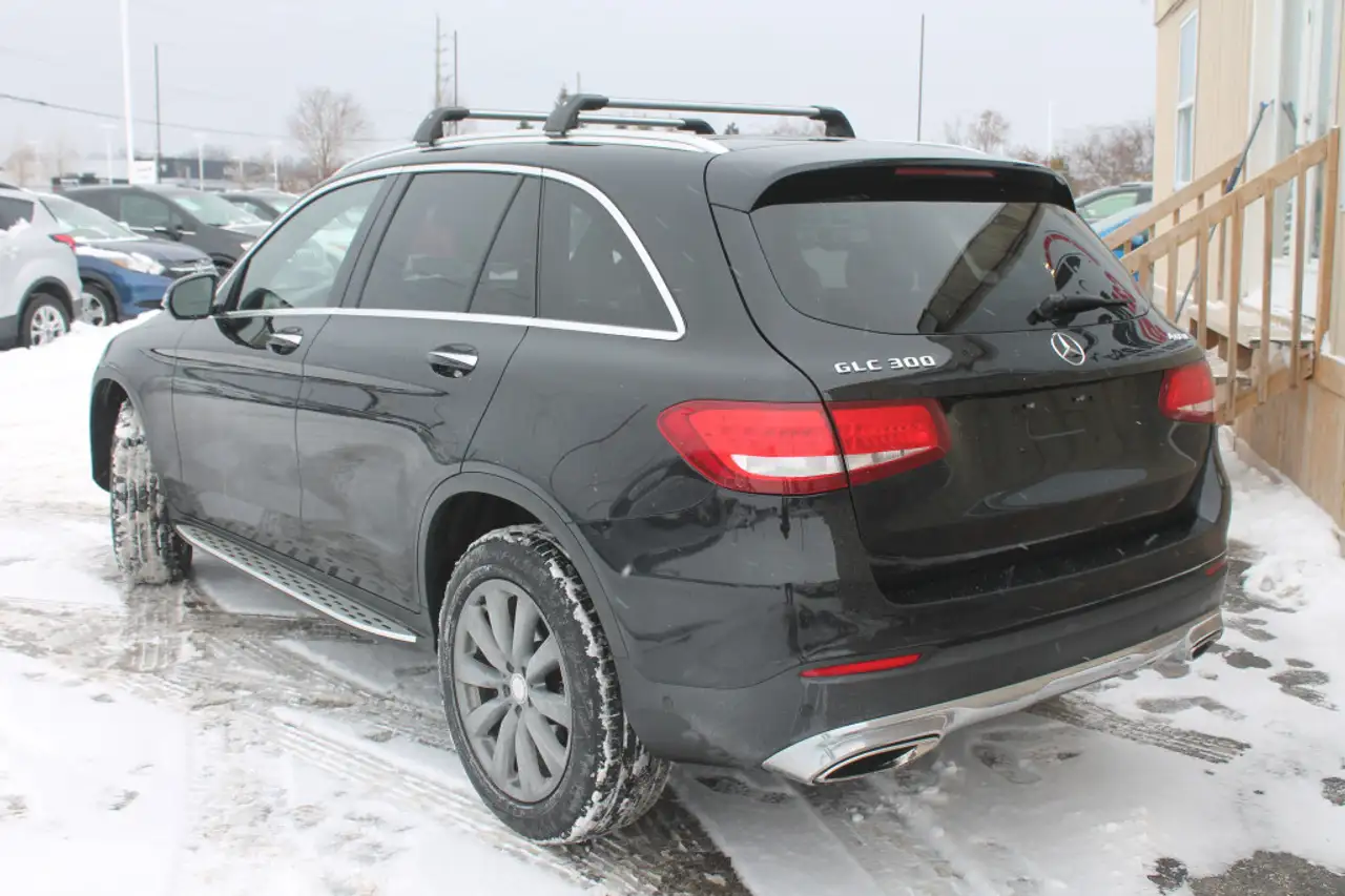 Mercedes-Benz GLC снимка Mercedes-Benz GLC