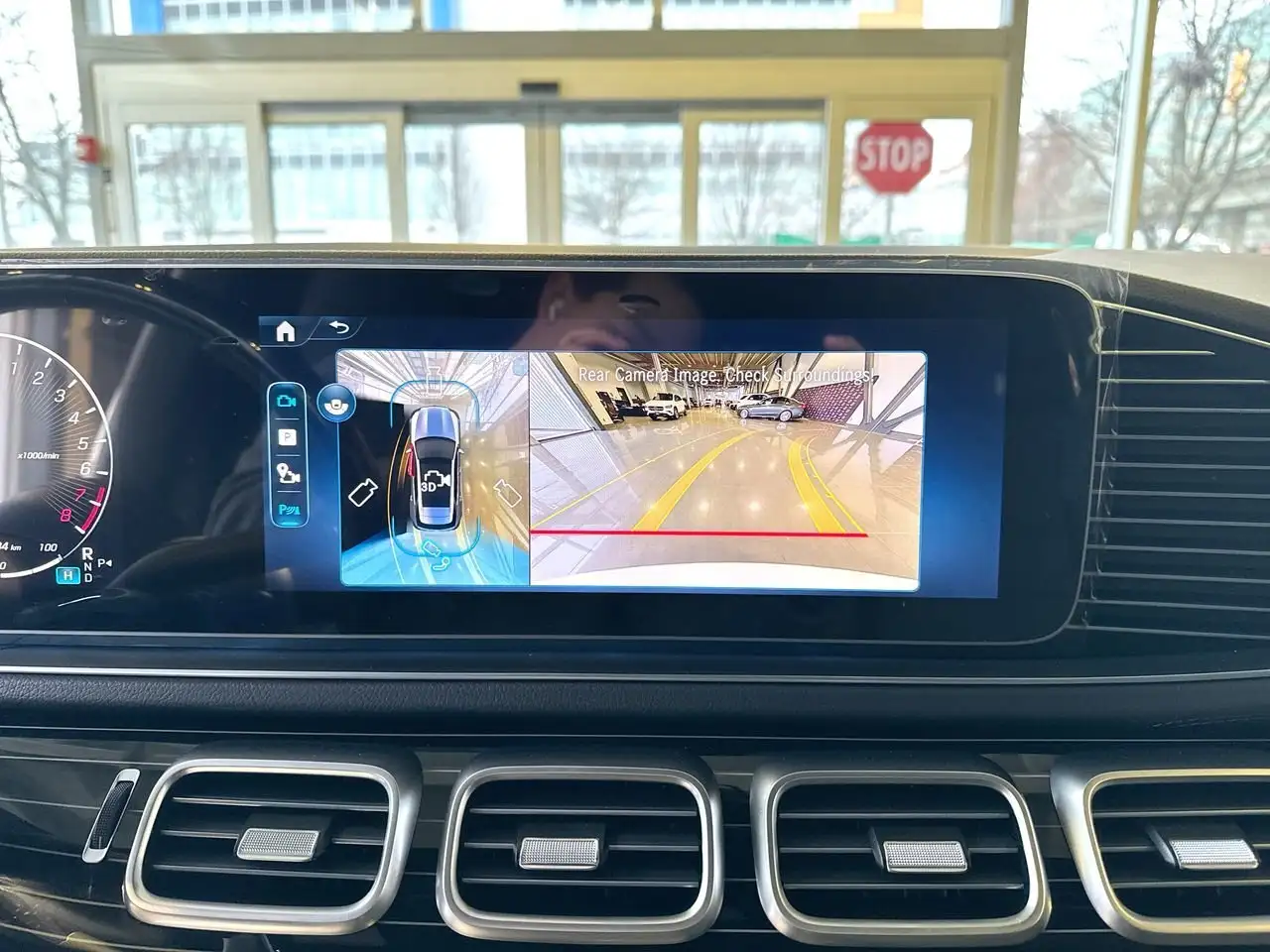 Mercedes-Benz GLE снимка Mercedes-Benz GLE